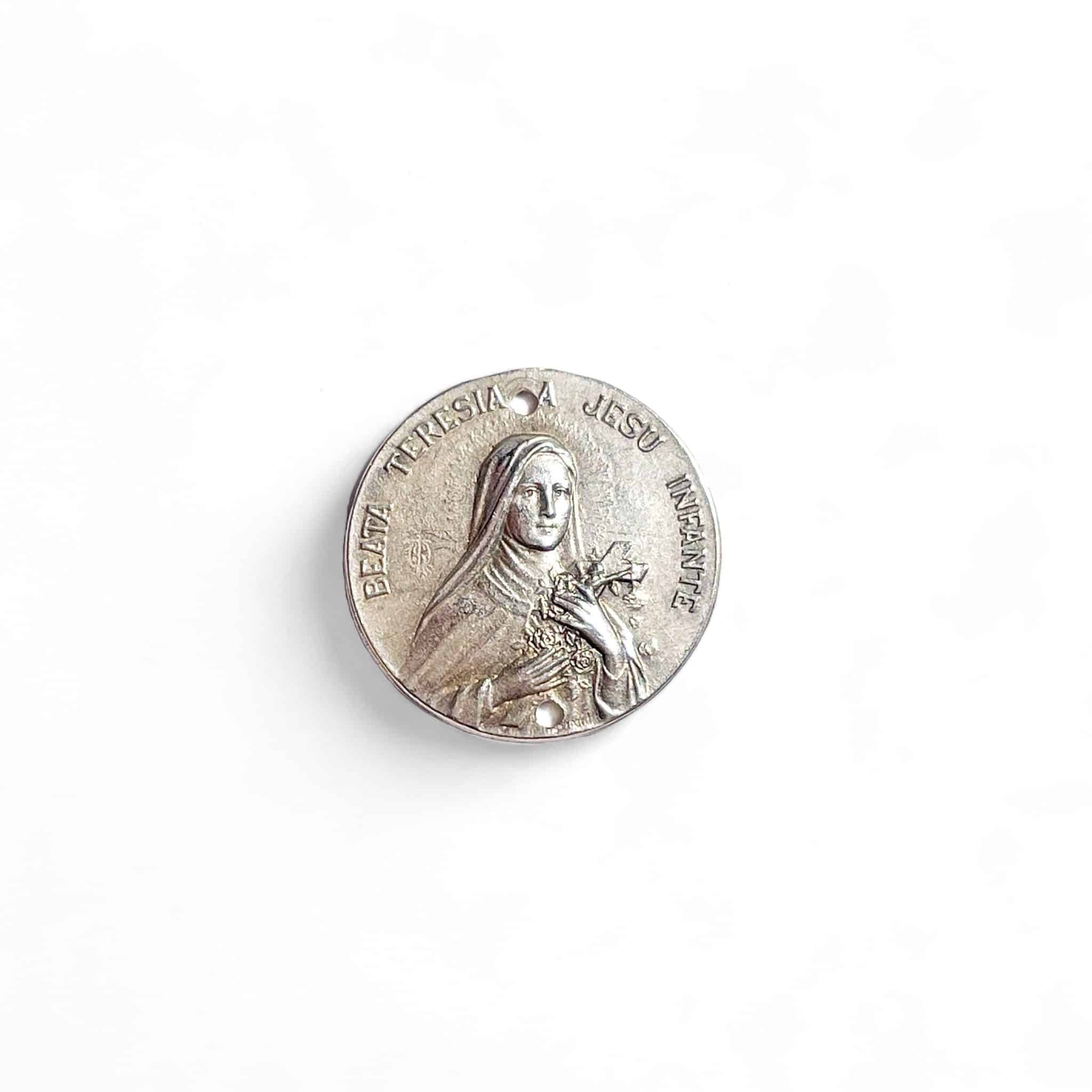 médaille sainte thérèse de l'enfant jésus en argent 925